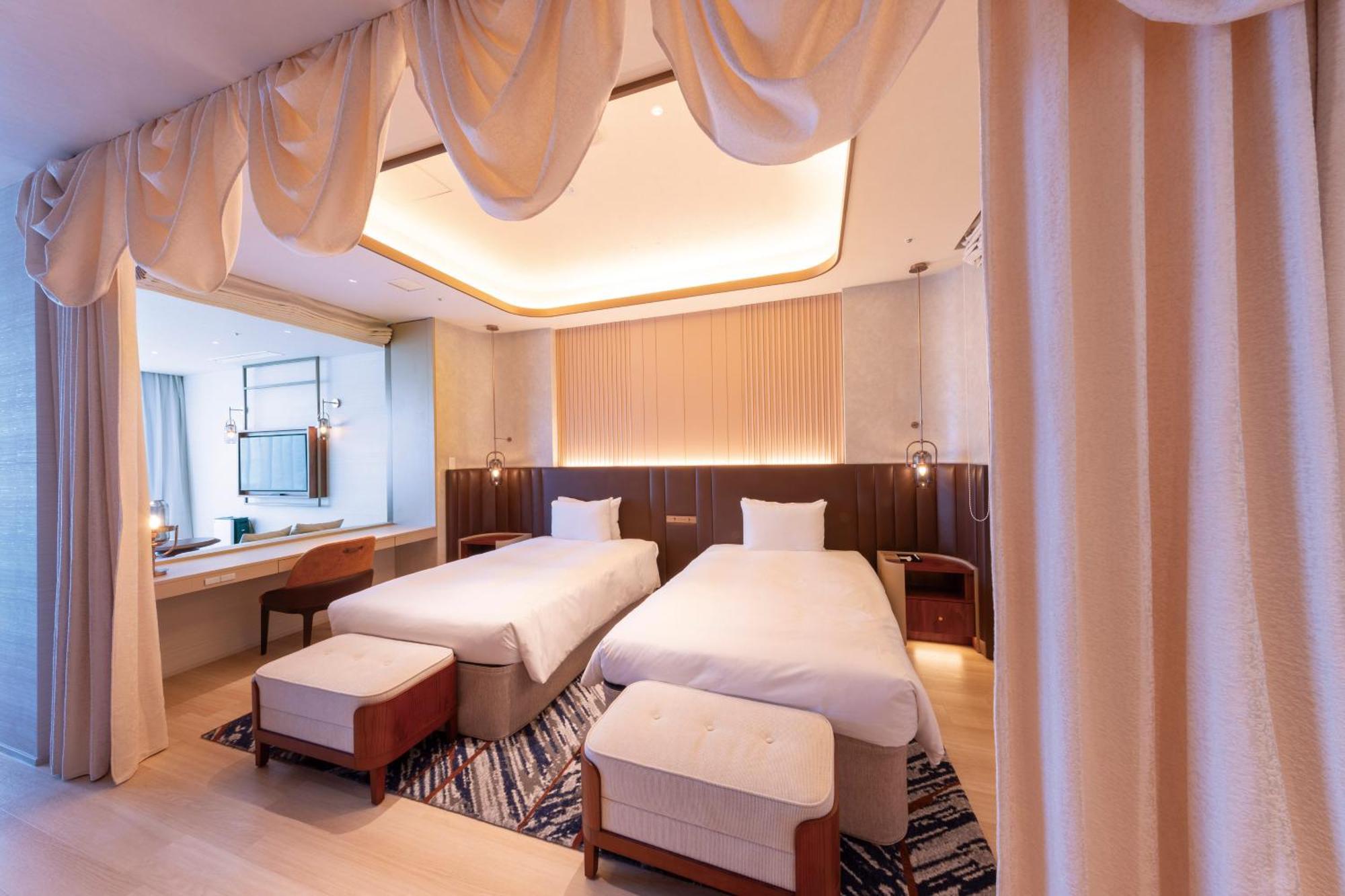 Hotel Springs Makuhari Premier Chiba Exterior foto