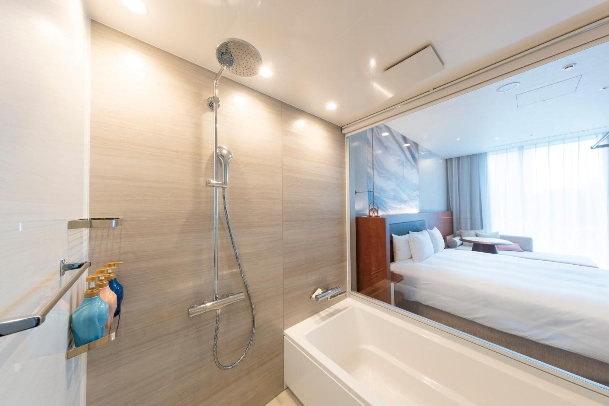Hotel Springs Makuhari Premier Chiba Exterior foto